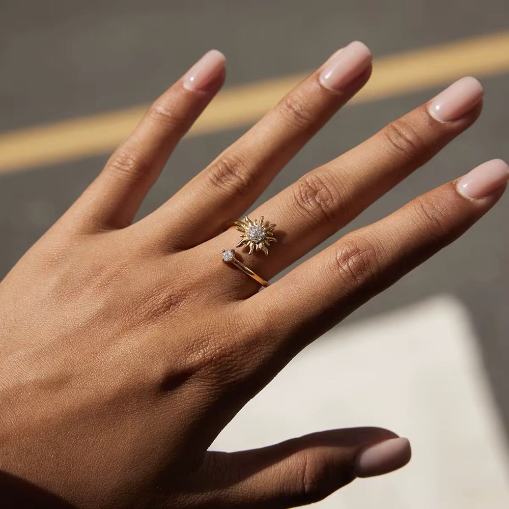 18K Gold Plated Adjustable Sun Ring - Picture 5 of 9
